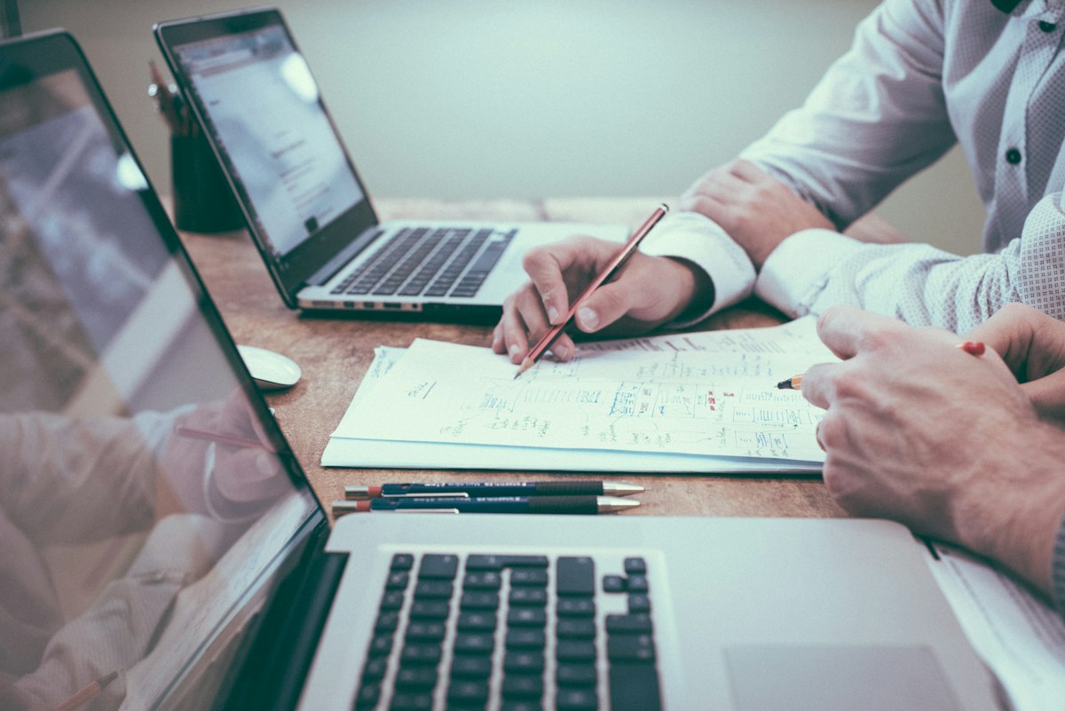 Comprehensive website developer checklist and technical audit review